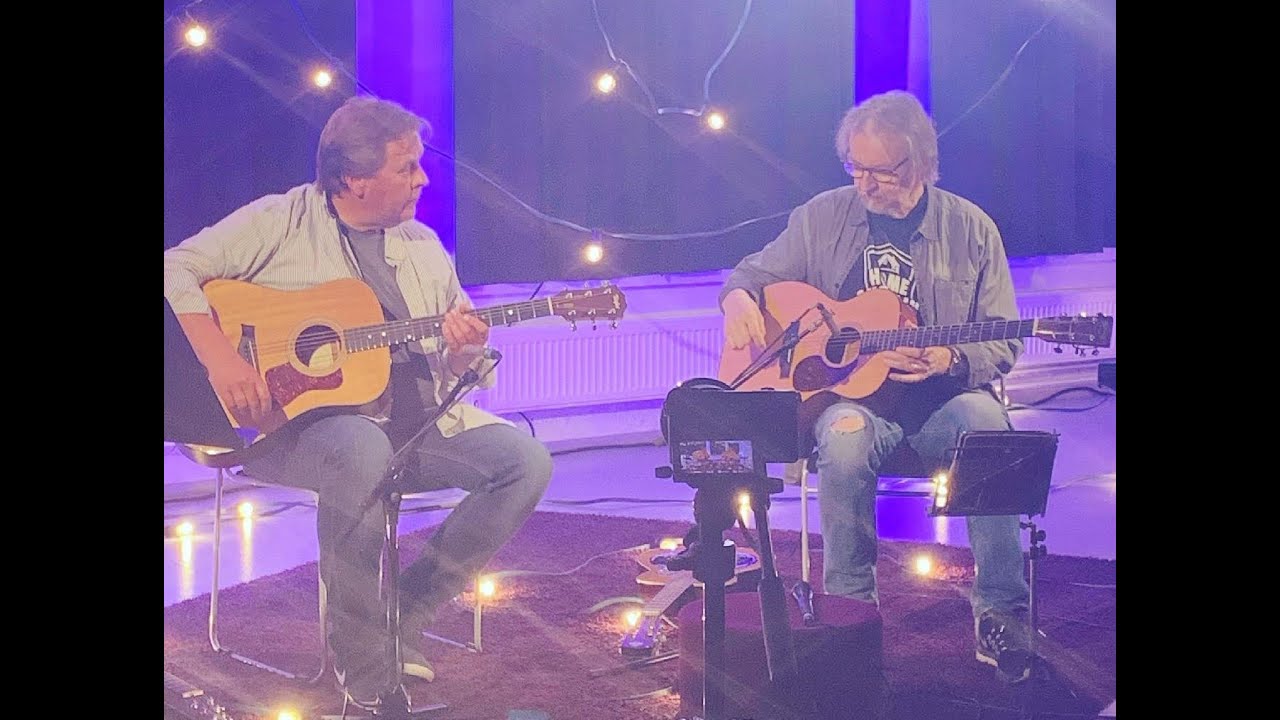 Hetki konsertissa - Kitara viihdek&auml;ytt&ouml;&ouml;n - Jarmo Nikku & Hein&auml; Nieminen