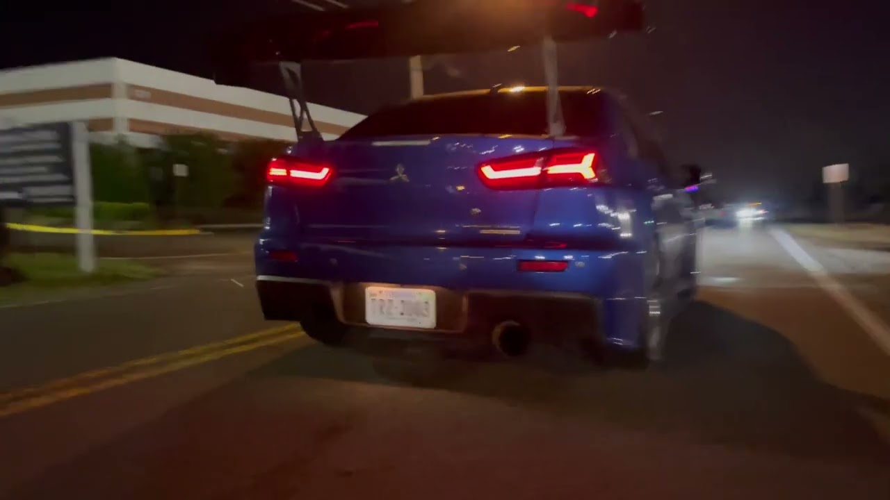HARD ACCELERATION EVO X ( open DUMP with titanium exhaust )