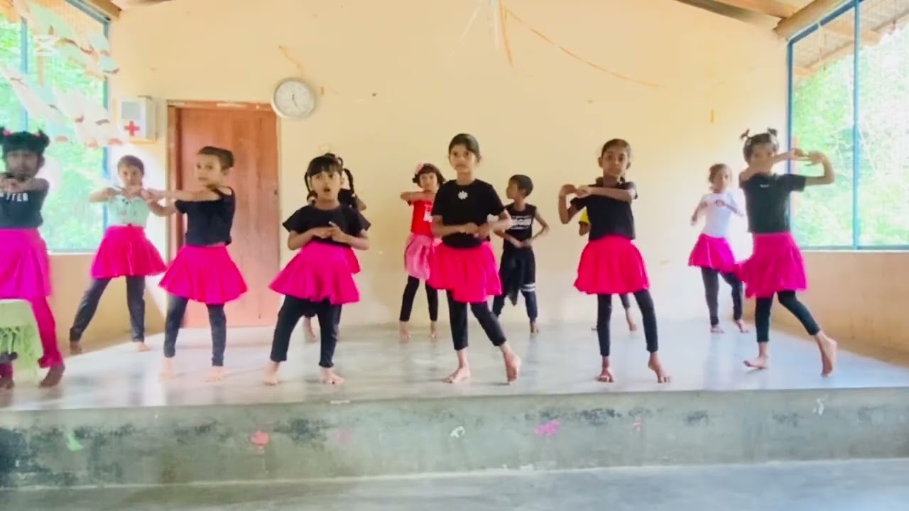 Yamu sella katharagam 🥰 යමු සෙල්ල කතරගම් 😊 චුටි පොඩ්ඩෝන්ගේ සෙල්ල කතරගම් 💃😍🌼 චුටි නැටුම් පන්තියේ අපි