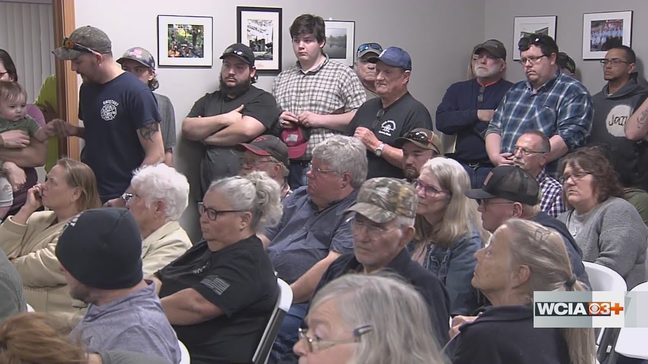 Special meeting in Chestnut draws large crowd after fire services are disbanded