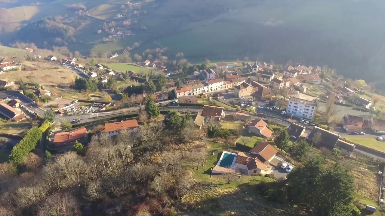 Saint Marcel l'éclairé vu du ciel.