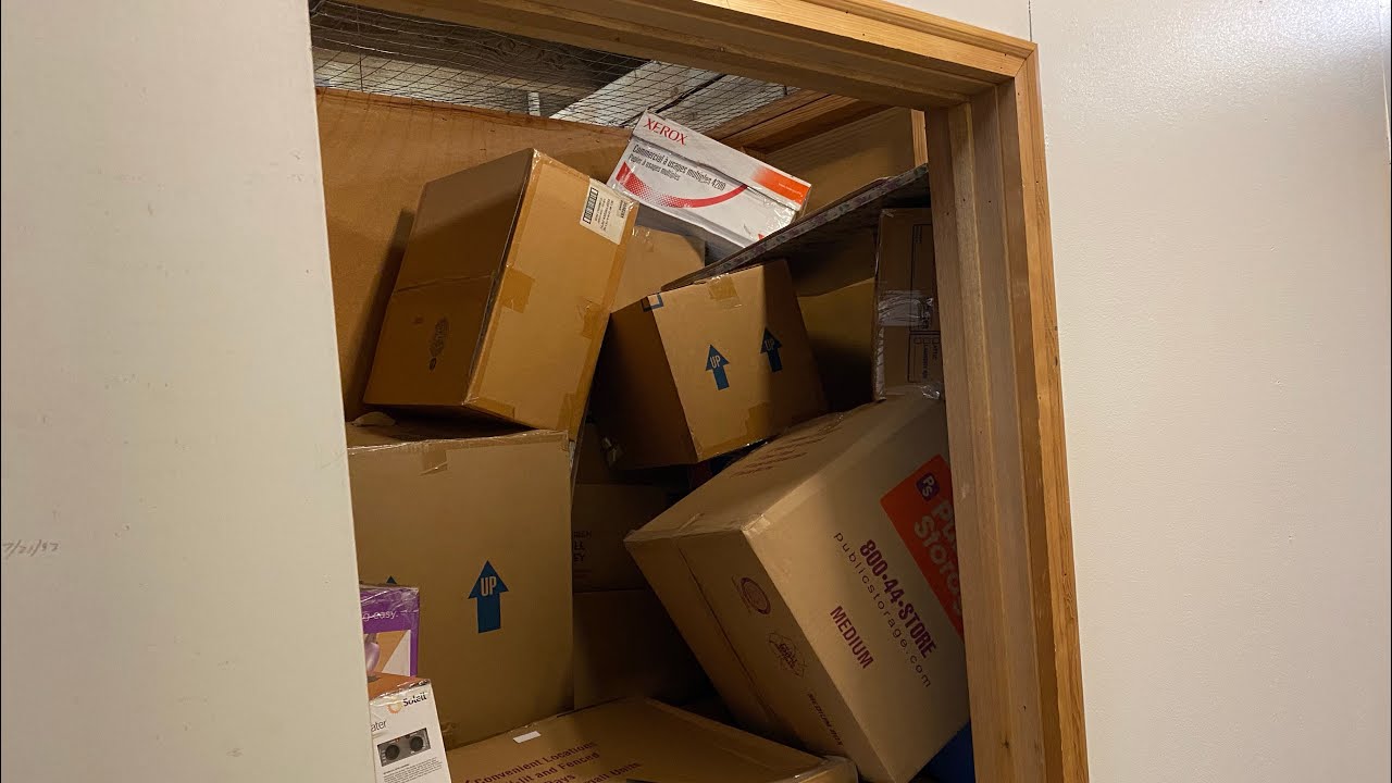 2021 Storage Auction.. Back In Action! Buying Abandoned Storage Units.