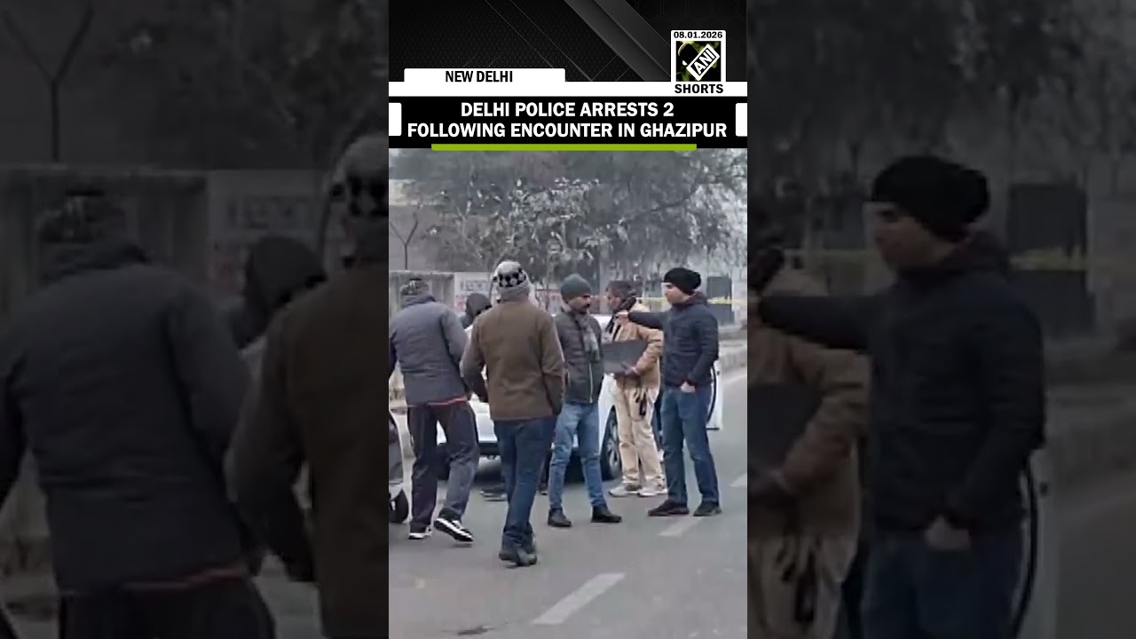 Delhi police arrests two following encounter in Ghazipur, one accused sustain gunshots