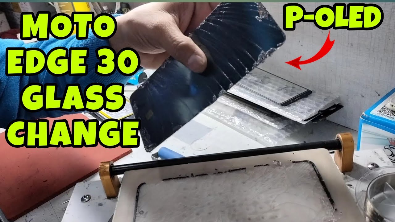 MOTOROLA MOTO EDGE 30 BROKEN GLASS REPLACEMENT || Moto EDGE 30 Cracked Screen Repair