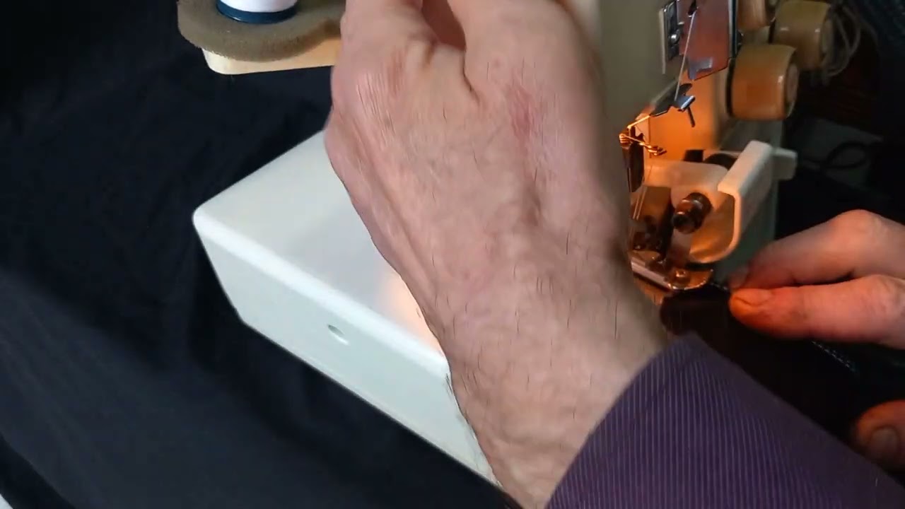 Overlock Bernette 334DS produkcja Berninna Szwajcaria , nie używany !!!