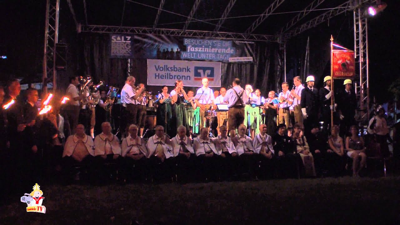 Großer Zapfenstreich - Musikverein Kirchhausen - Schlossfest 2015