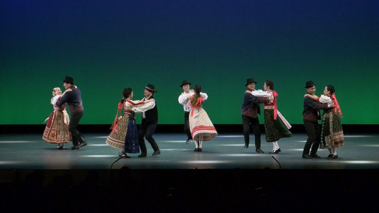 Kalotaszegi táncok (CID-UNESCO Global dance festival)
