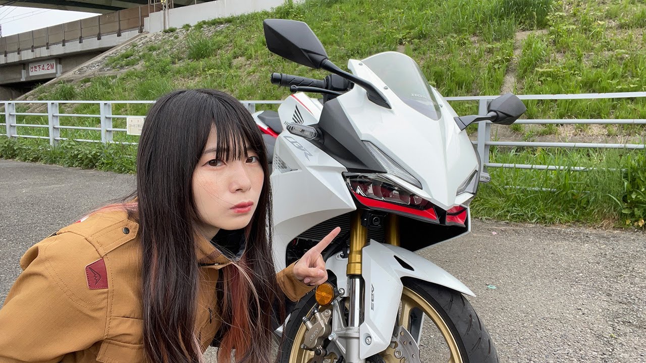 煽り運転されたのでバイクにドライブレコーダーを付けました。