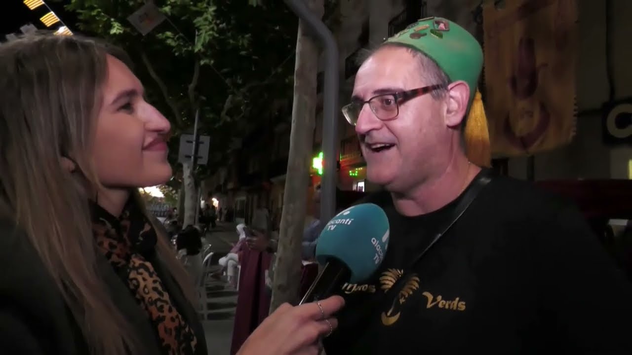 Els Geladors llena de vida y color las calles de Xixona | Alacant&iacute;TV