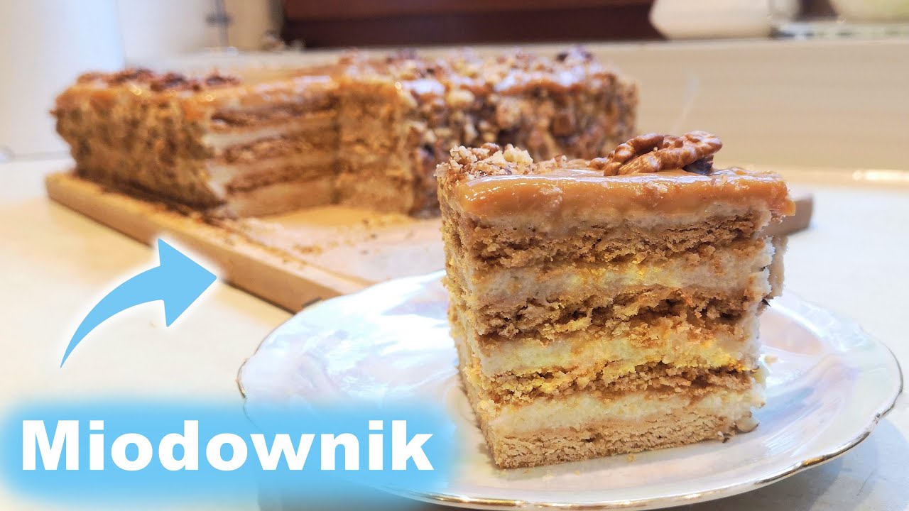 Miodownik z kremem z kaszy mannej 🍯🥧 #miodownik #honey #honeycake #christmas #cake