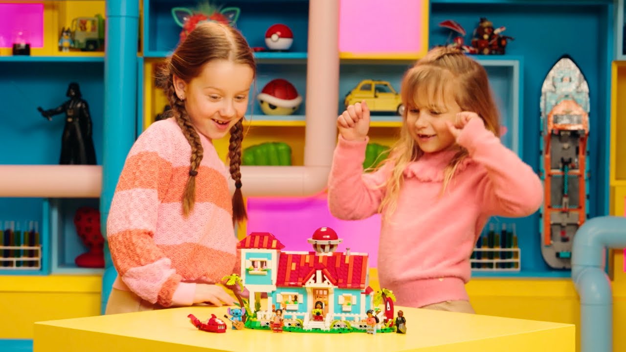 LEGO UNBOXING LEGO Disney Lilo en Stitch strandhuis 43268 | Intertoys