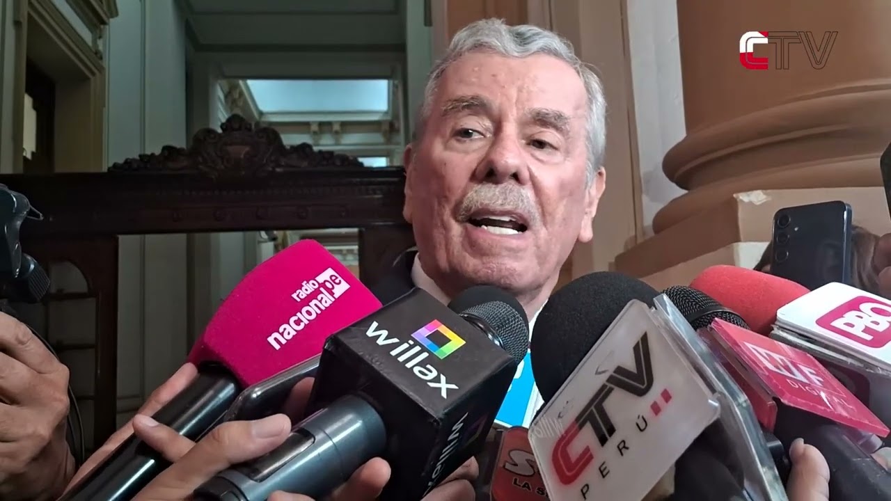 ¡ESCÁNDALO! ROSPIGLIOSI ARREMETE CONTRA FISCALES POR VIAJE DE DELIA ESPINOZA