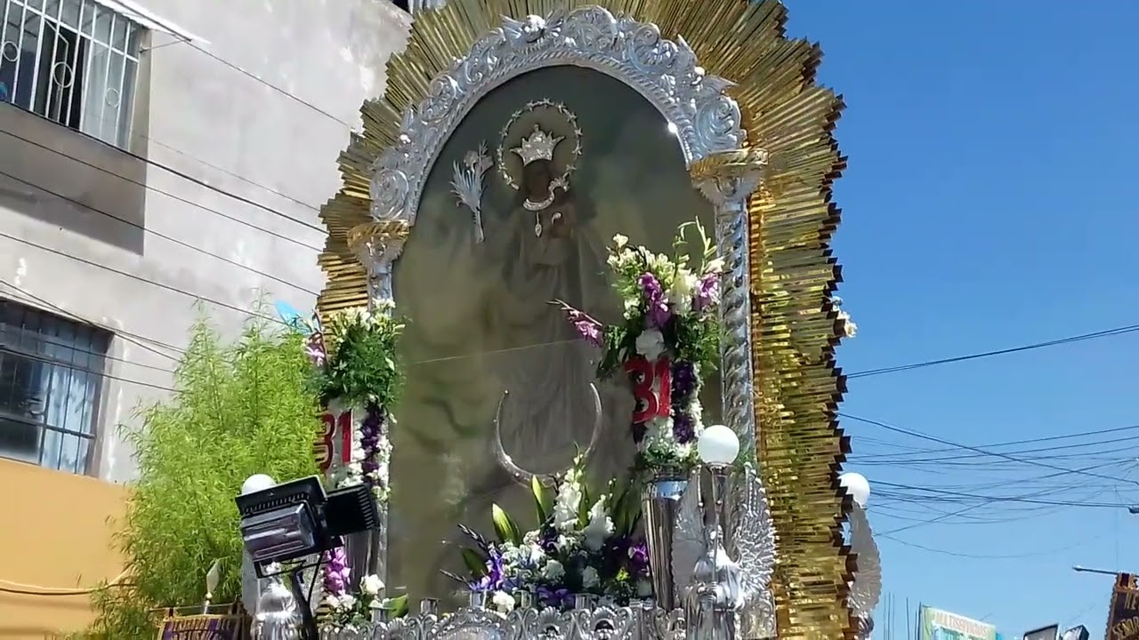Señor de los Milagros Huancayo primer recorrido procesional 2019