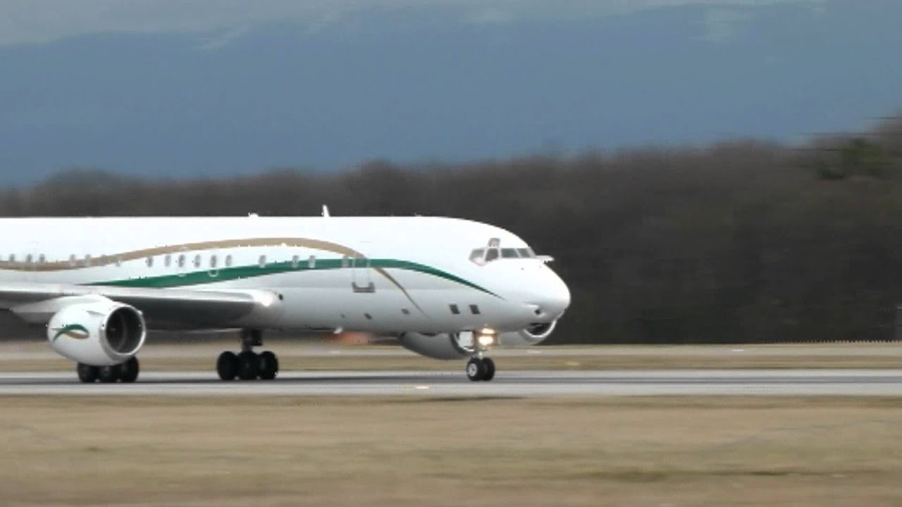 Douglas DC-8 (VP-BHS) take-off @ Geneva Airport - 8/1/2012