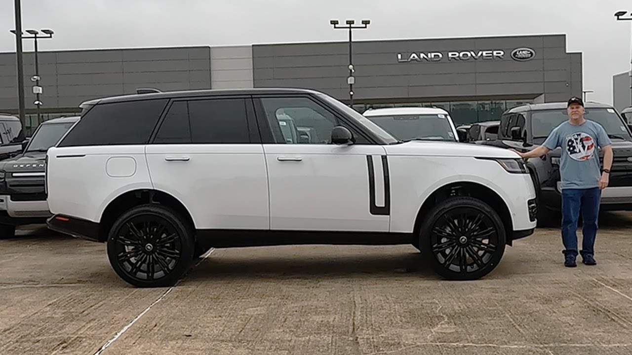 2025 Range Rover SE P530 - Is It A GREAT Luxury SUV Option?