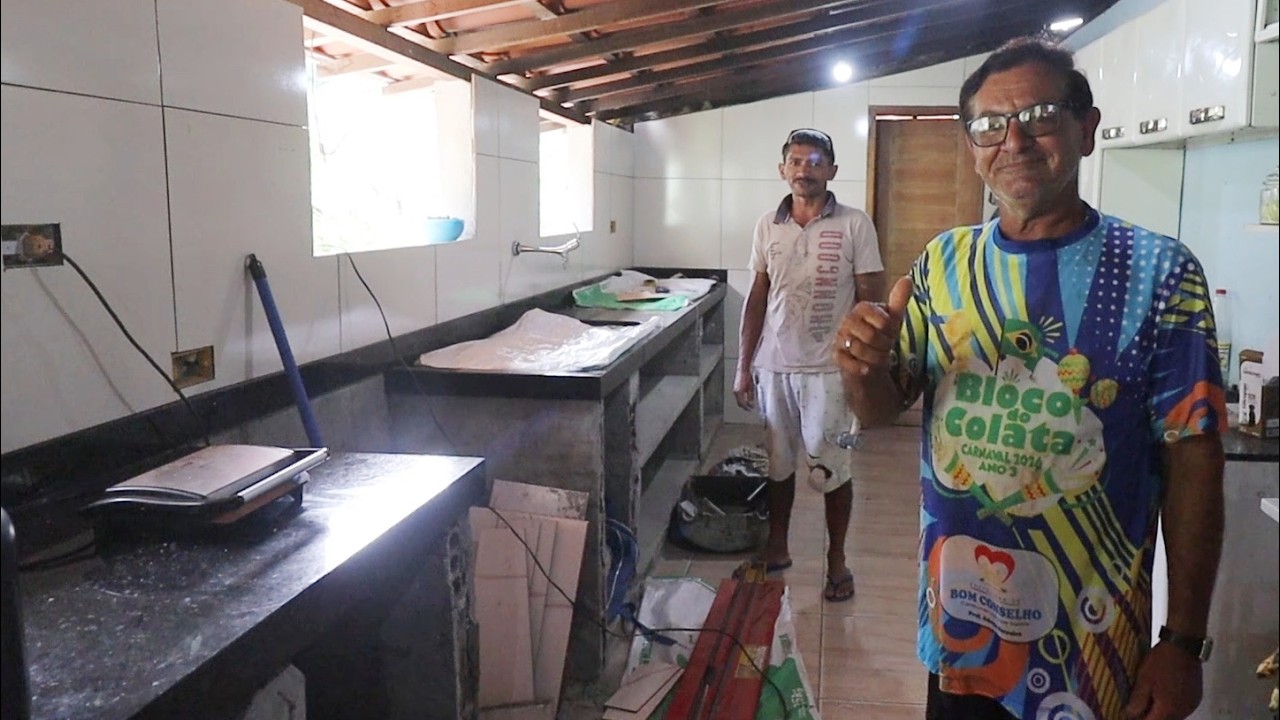 FAZENDO O REVESTIMENTO DAS PAREDES DA COZINHA + MUITA CHUVA