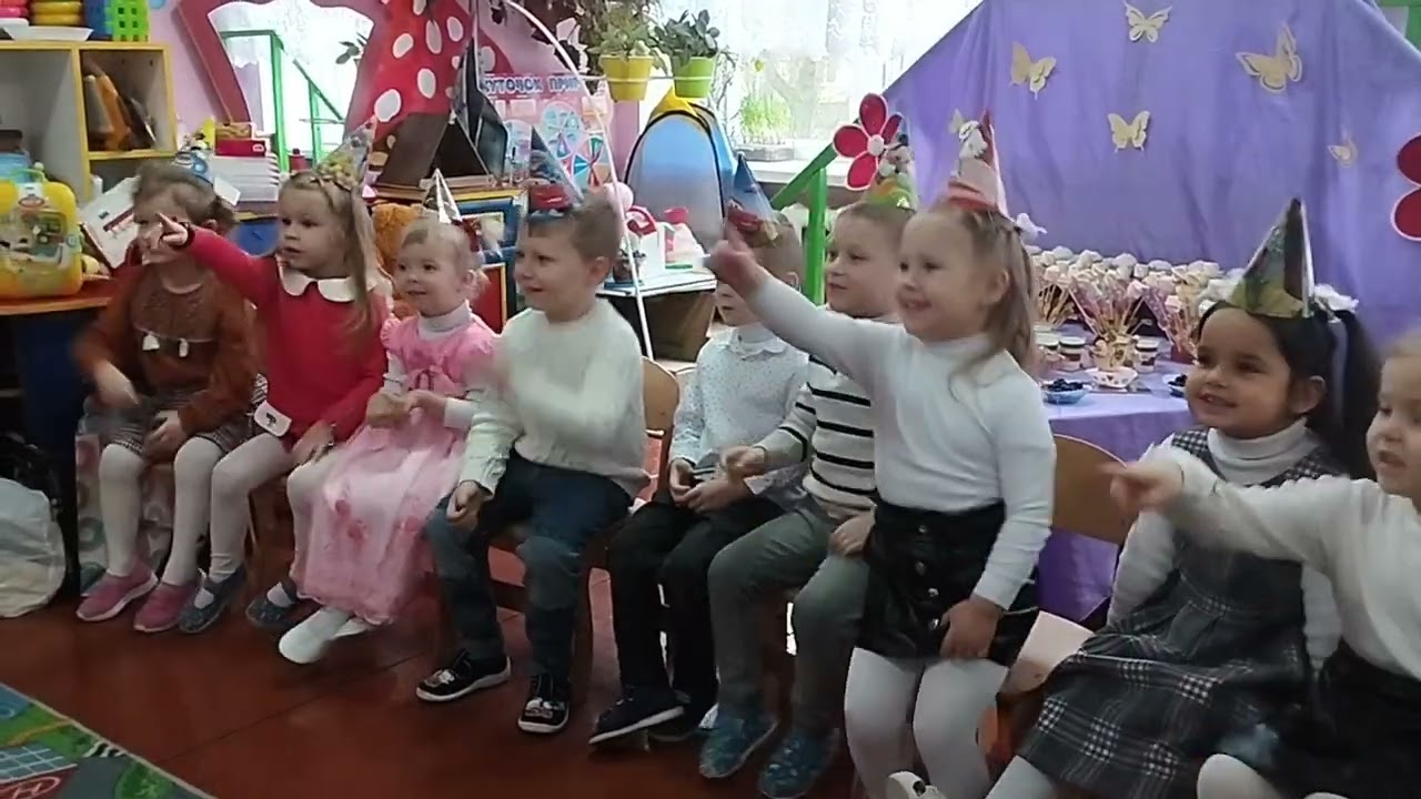 Устилузький ЗДО (ясла-садок). День народження групи. Нам 1 рік!!