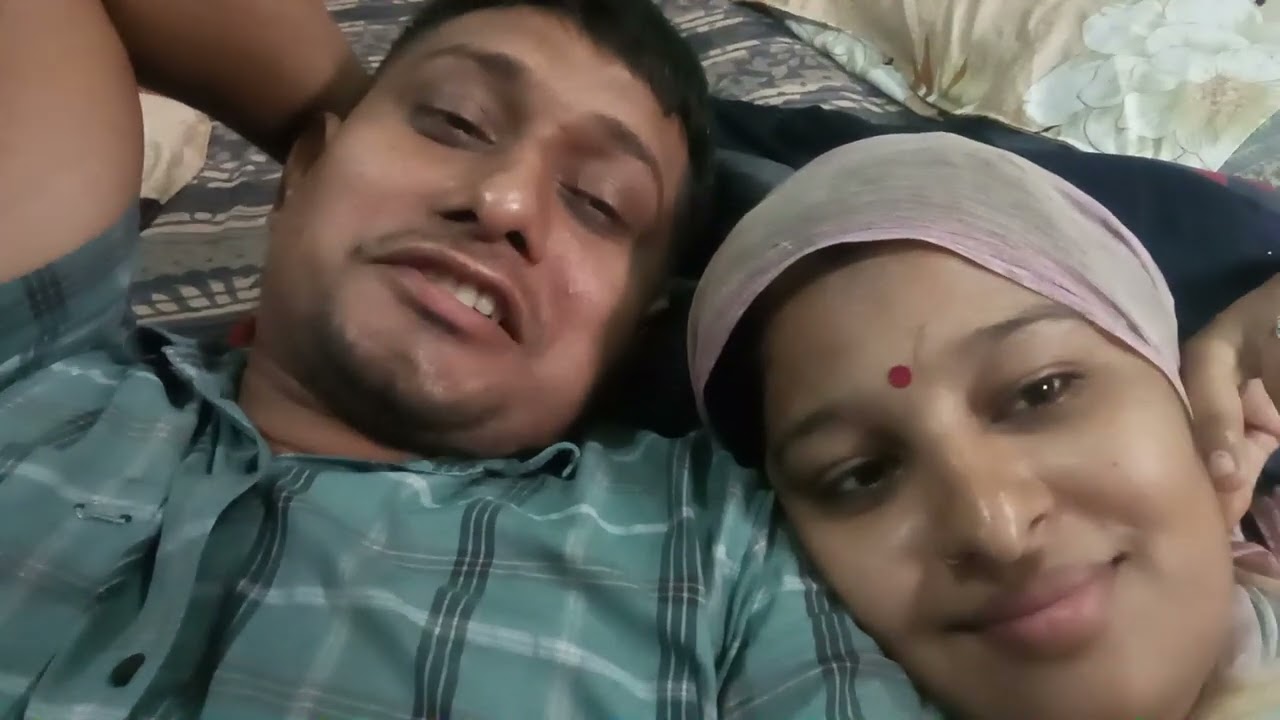 Gaon jaane ki taiyari chal rahi hay madam ki 😱🙏
