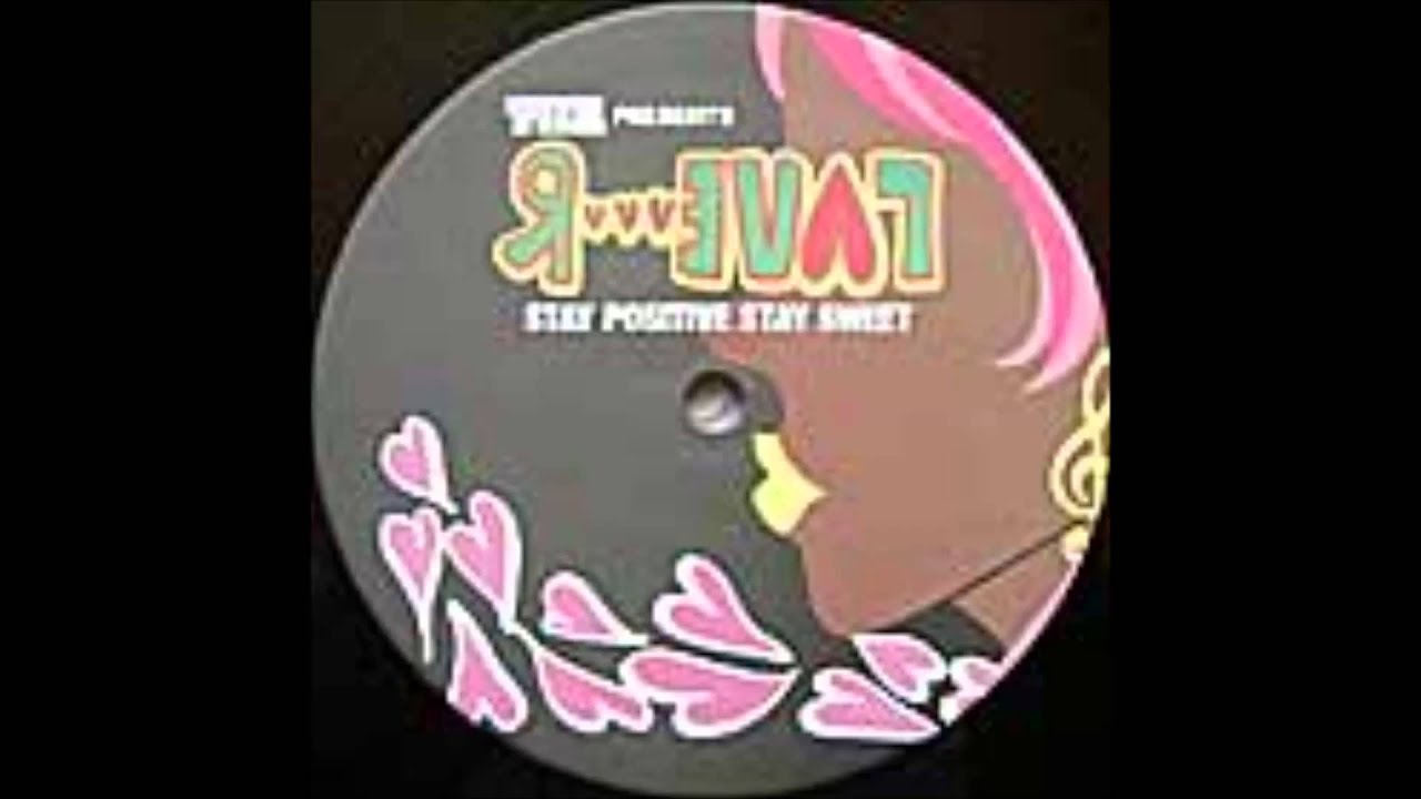 JENIFER NITTO / EVERYONE FALLS IN LOVE