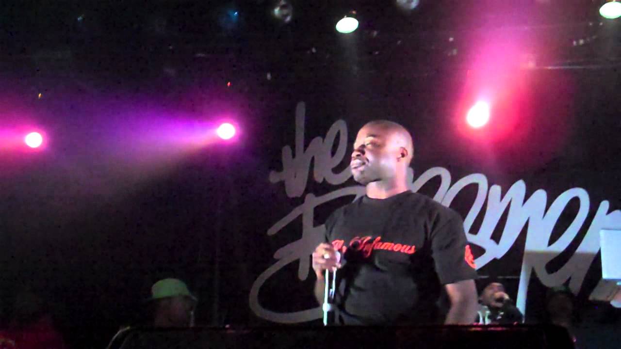 Mobb Deep - Give Up The Goods (Live in Chicago, 10-22-2011)