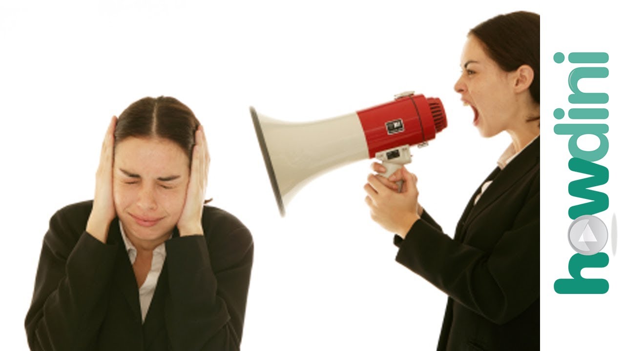 How to Cope With a Female Bully Boss