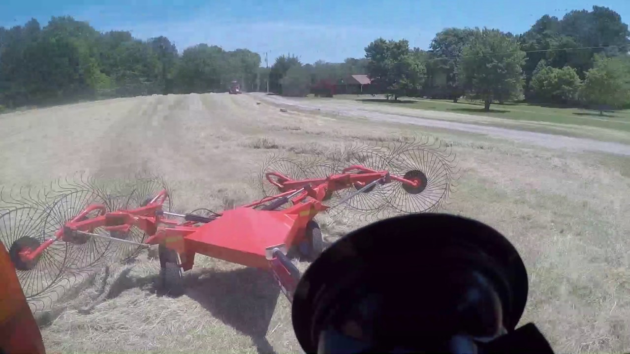 Raking hay for dad with the 4610 an kuhn