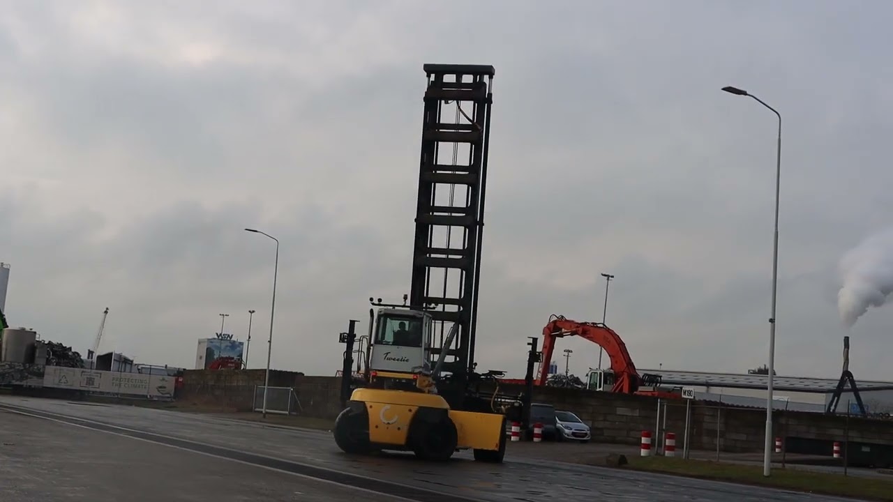BV72 Konecranes 6/7ECC100DS; year 2017
