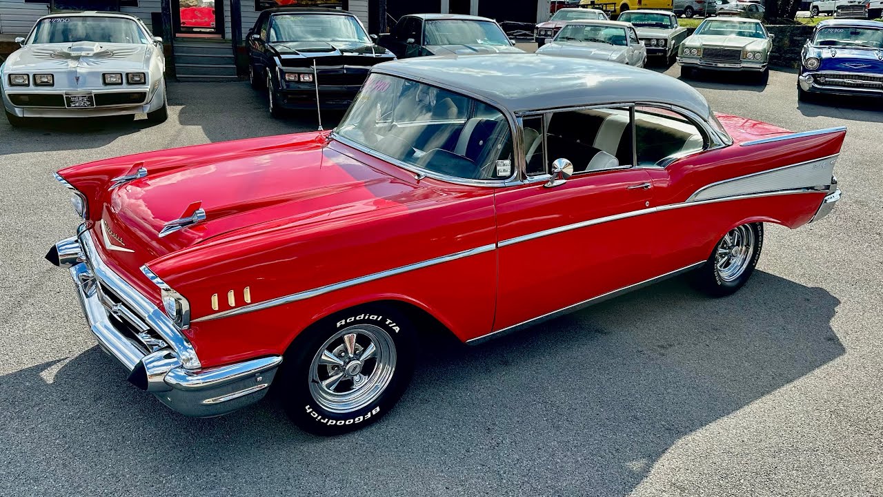 Тест-драйв Chevrolet Bel Air 1957 года выпуска, 2-дверный хардтоп, 4-ступенчатая коробка передач,...