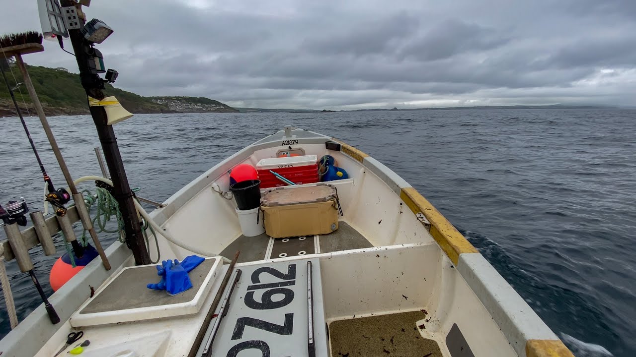 Rebaiting The Lobster Pots || Commercial Fishing, Cornwall, Small Boat Fishing