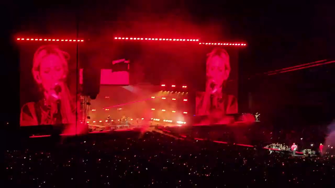 Linkin Park - Heavy Is The Crown (Live Paris Stade de France 2025) - 4K