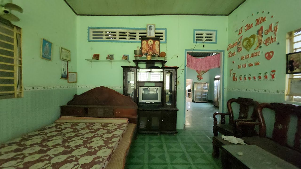 Ớn lạnh nh&agrave; hoang c&ograve;n chu&ocirc;ng m&otilde; c&ograve;n c&oacute; lu&ocirc;n tủ thờ