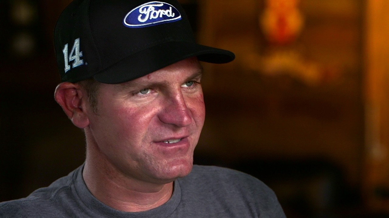 Behind The Wall: Clint Bowyer - Episode 1