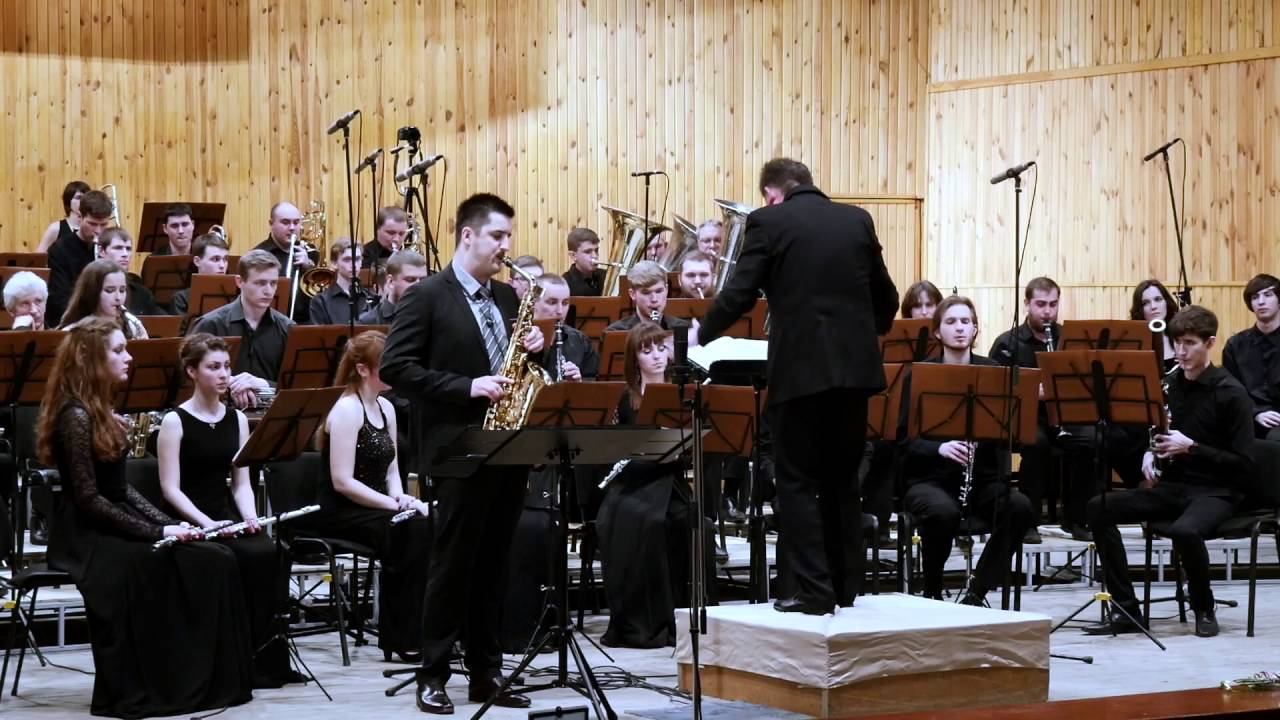 Paul Creston - Concerto for alto saxophone and band