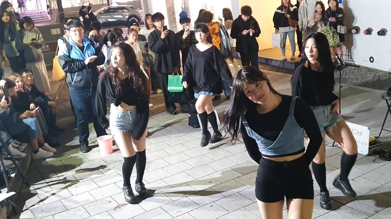 [STREET ARTIST] LADY B. INTERACTIVE HONGDAE BUSKING. 231017.
