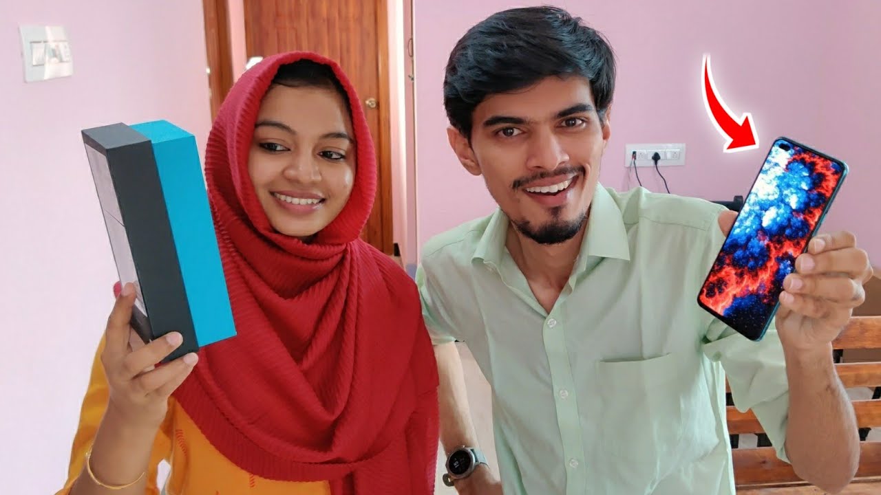 கம்மி விலை 5G MOBILE UNBOXING & REVIEW..😍 | CyberTamizha