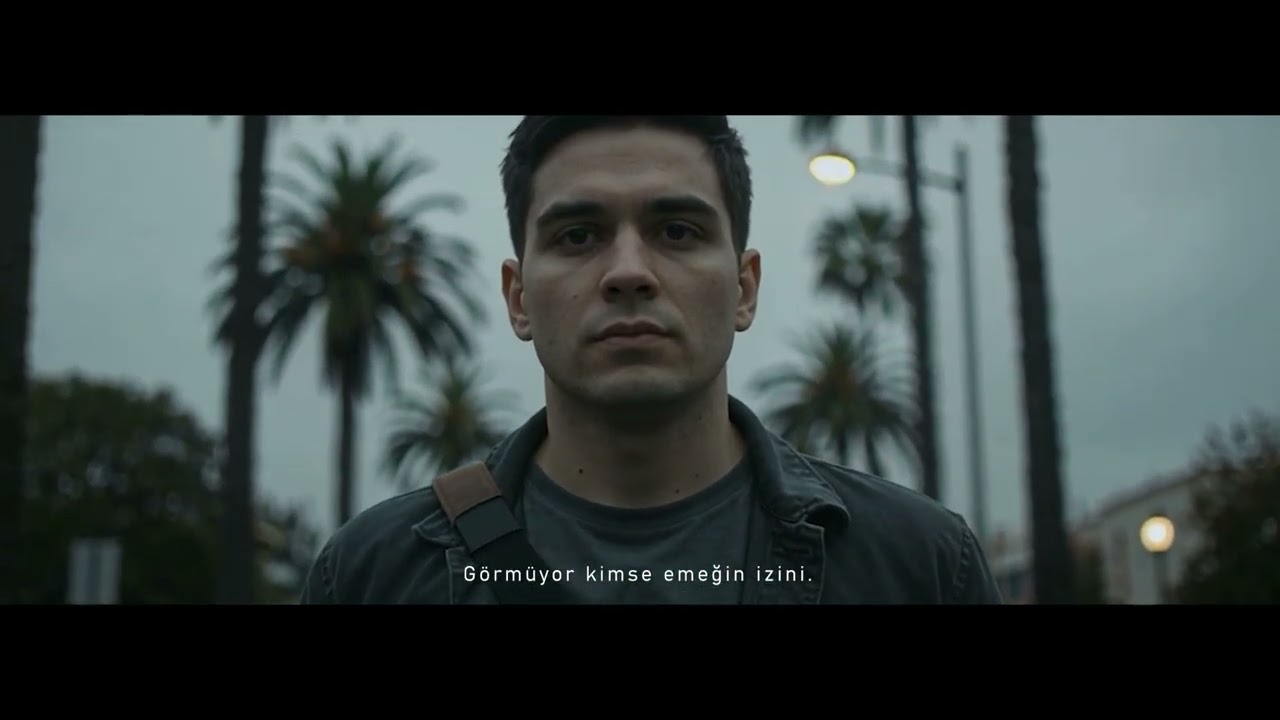 Bir Grafik Tasarımcı - Bitmeyen Revizeler [AI Generated] #DisplayMedya