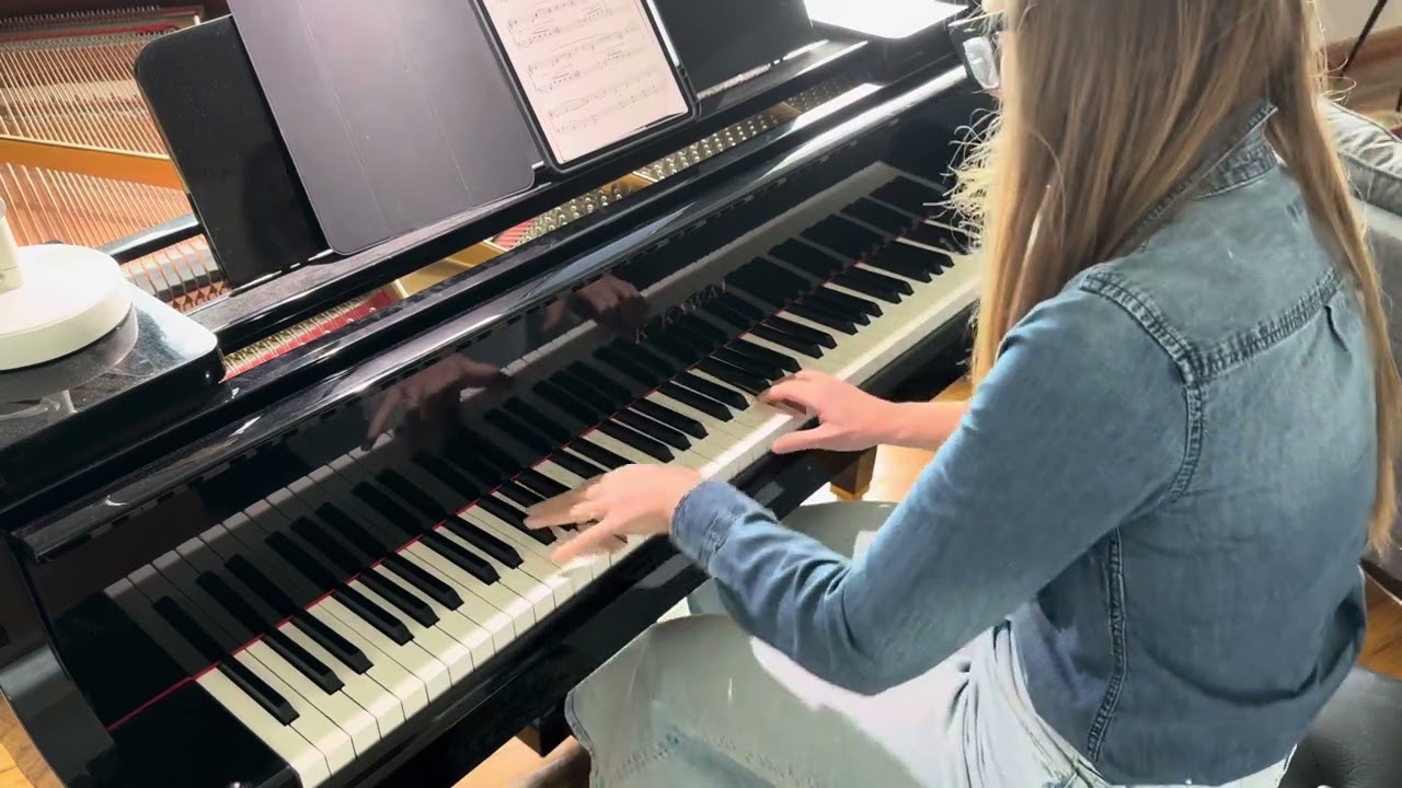 The Christmas Waltz 🎵arranged by Phillip Keveren