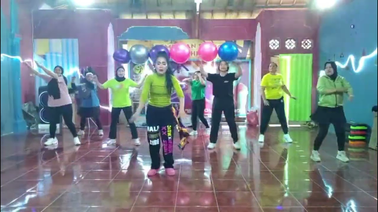 TWINS//ZUMBA//DANCE FIT//ZIN.REMBULAN