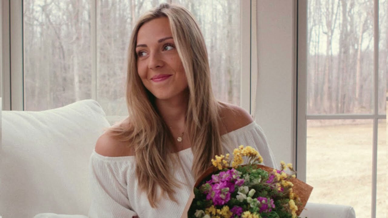 Samantha Ebert feat. Seph Schlueter Flowers Lyric Video