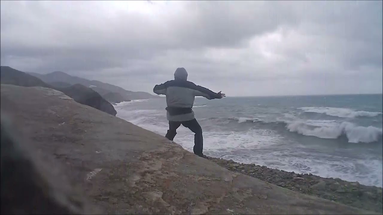 Honour to Strong Winds on South Coast of Crete Τιμή στους ισχυρούς ανέμους στη νότια ακτή της Κρήτης