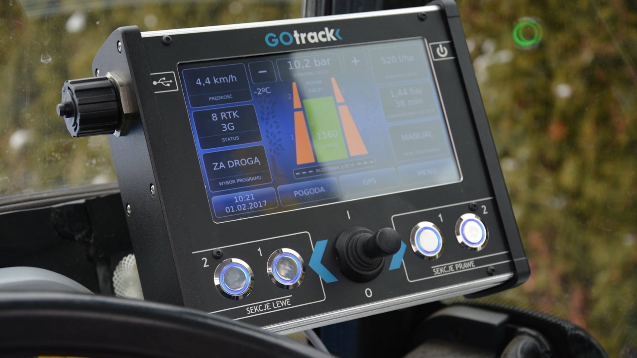 GoTrack Computer for Sprayers - ENG Subtitles! - 2017 - Young Growers League - MLS