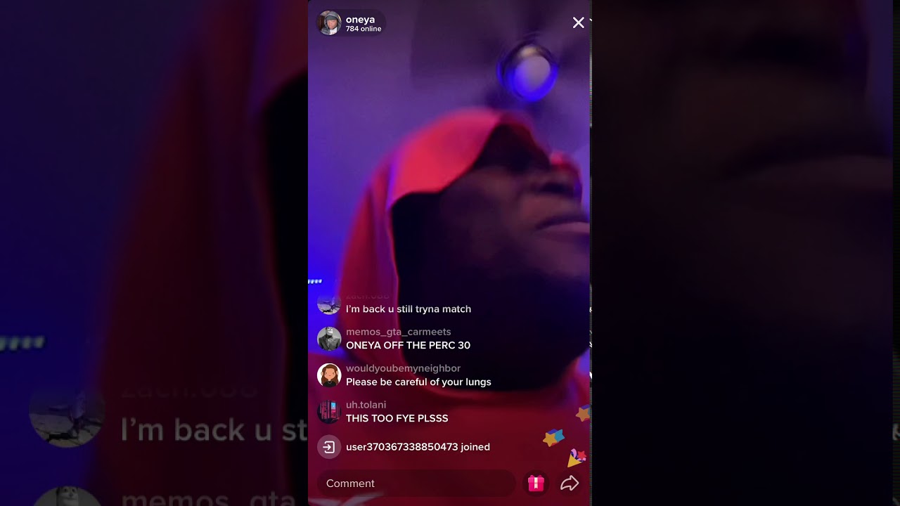 Oneya on TikTok live dissing Salah