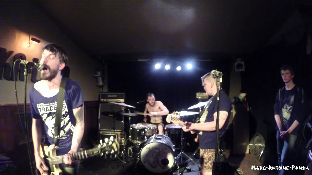 Guerilla Poubelle @Shaka Laka - Hazebrouck Le 13 Avril 2014