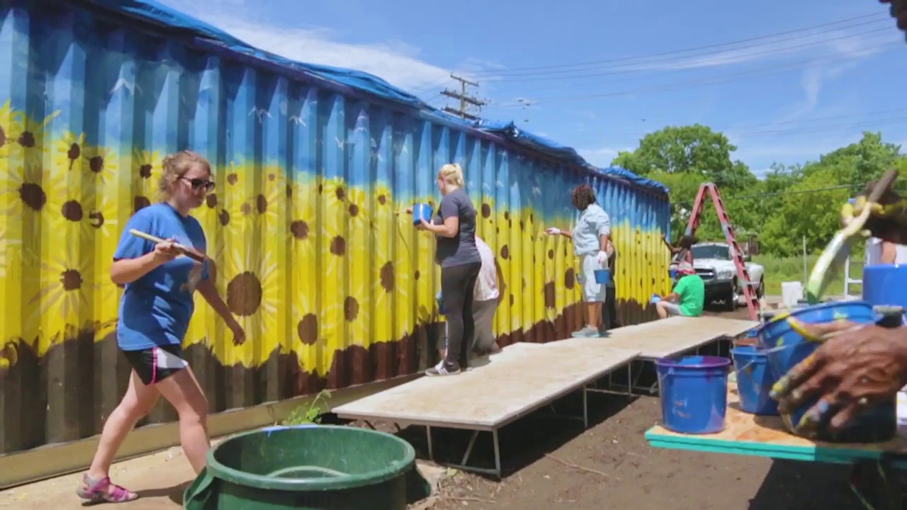 High Times & GV2GT Build a Garden With Detroit Veterans