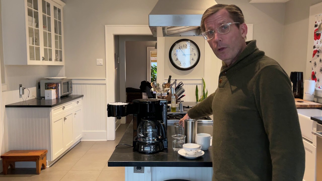 How many ounces in a 12 cup Mr Coffee pot?
