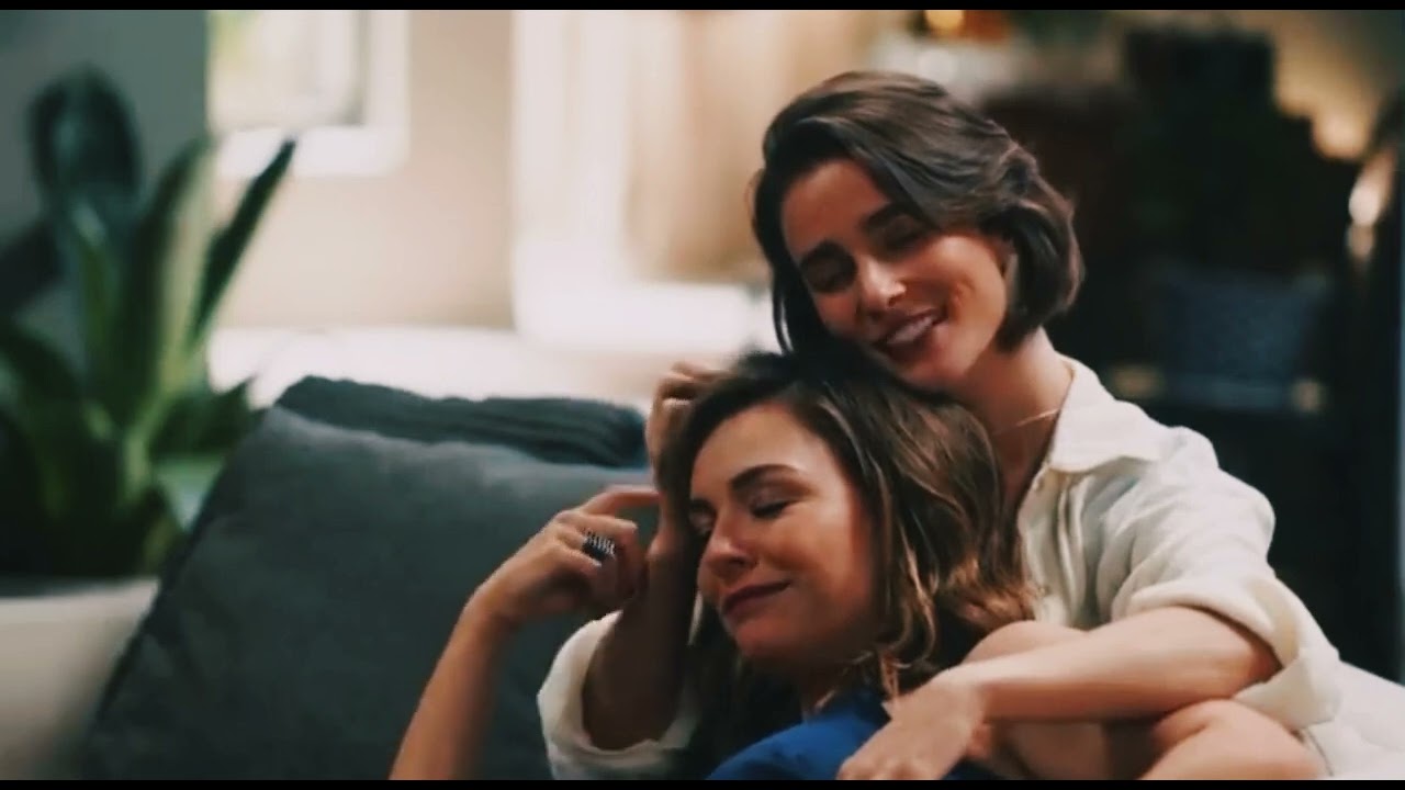 Clara e Helena || Never worn white