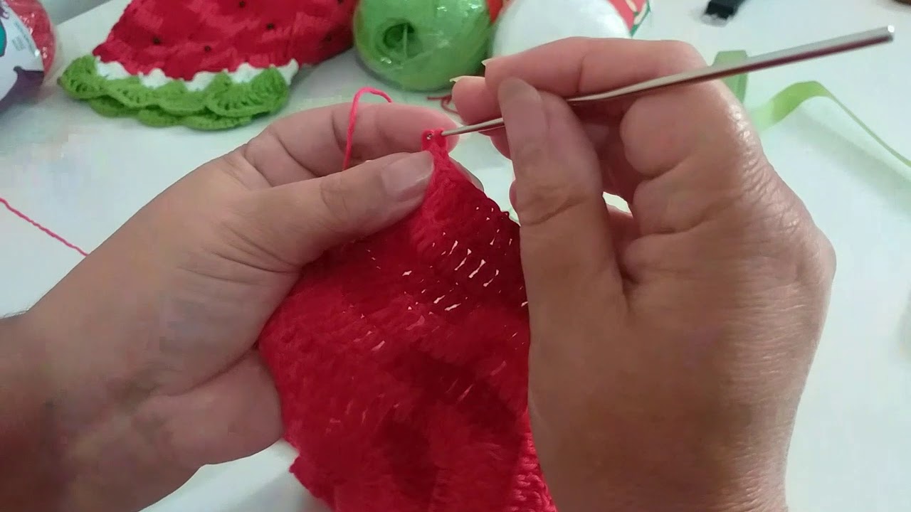 #crochet Vestidinho de crochê magali