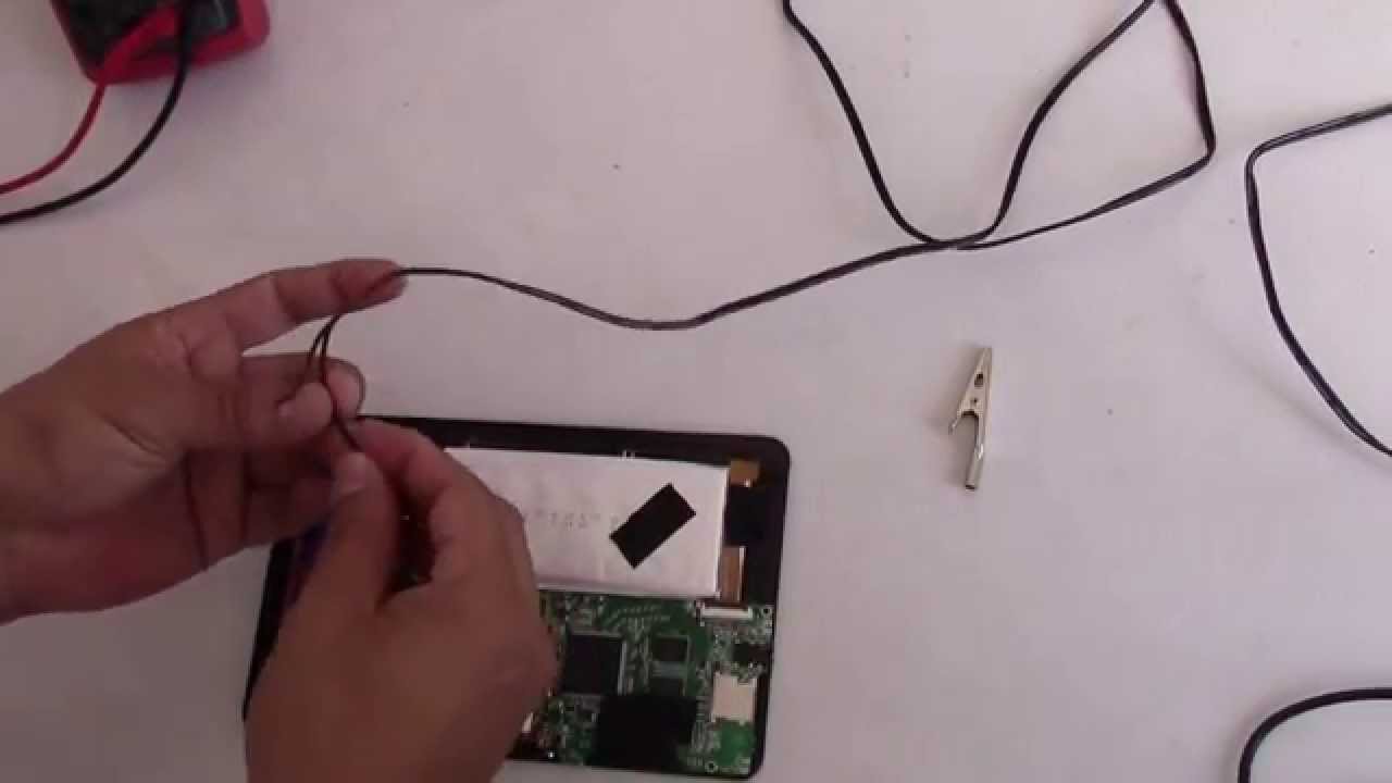 Una  forma de recargar una  BATERIA TABLE CHINA