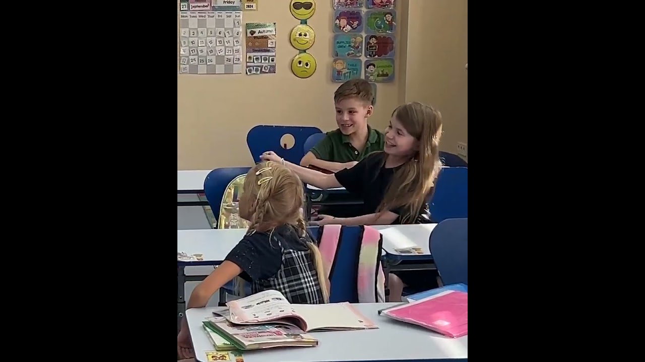Student Bullied&hellip; Until Teacher Steps In with a Beautiful Act of Solidarity ❤️