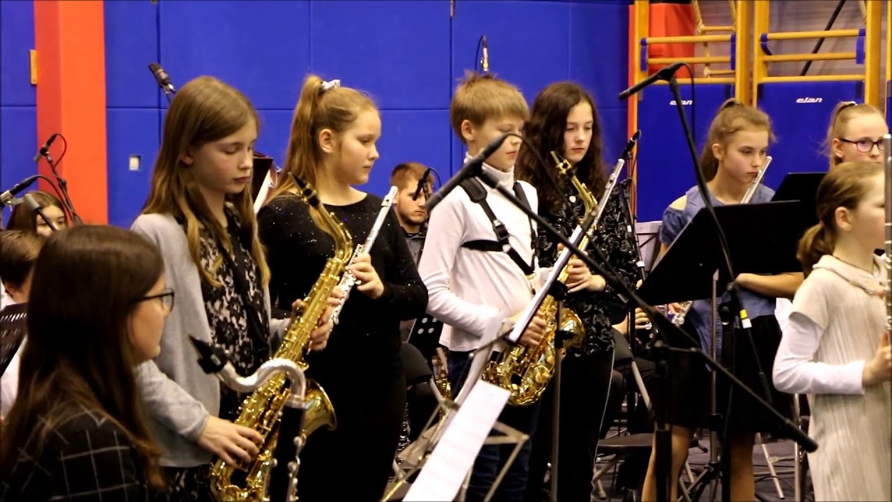 Bach - Minuet in G Major - wind ensemble